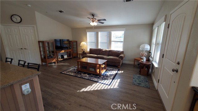 Detail Gallery Image 9 of 23 For 2239 Black Canyon Rd #41,  Ramona,  CA 92065 - 3 Beds | 2 Baths