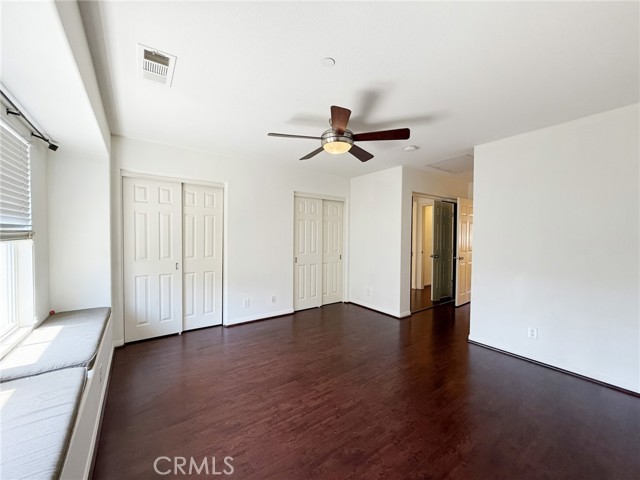 424 Silk Tree, Irvine CA: https://media.crmls.org/medias/2013128e-5ccc-467c-8ae3-d87abf1b9e2d.jpg