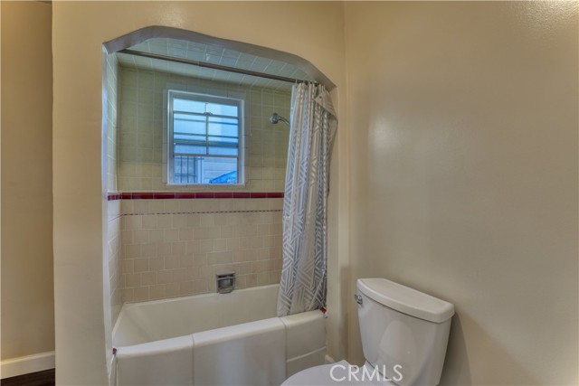 Detail Gallery Image 13 of 28 For 127 S Townsend, Los Angeles,  CA 90063 - 3 Beds | 2 Baths