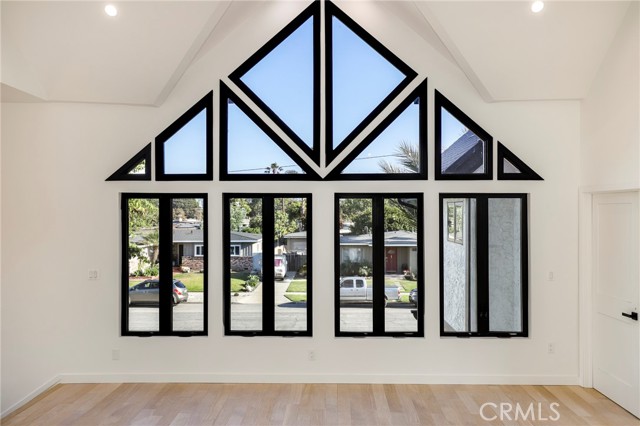 Detail Gallery Image 36 of 59 For 5633 E Deborah St, Long Beach,  CA 90815 - 5 Beds | 4 Baths