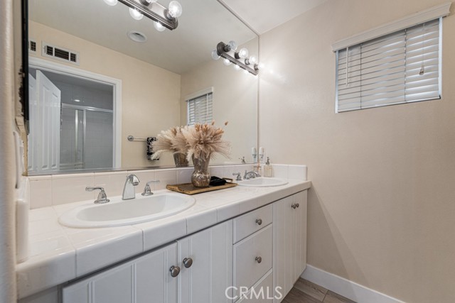 1800 Pacific Coast, Redondo Beach, California 90277, 3 Bedrooms Bedrooms, ,2 BathroomsBathrooms,Residential,Sold,Pacific Coast,SB25026327