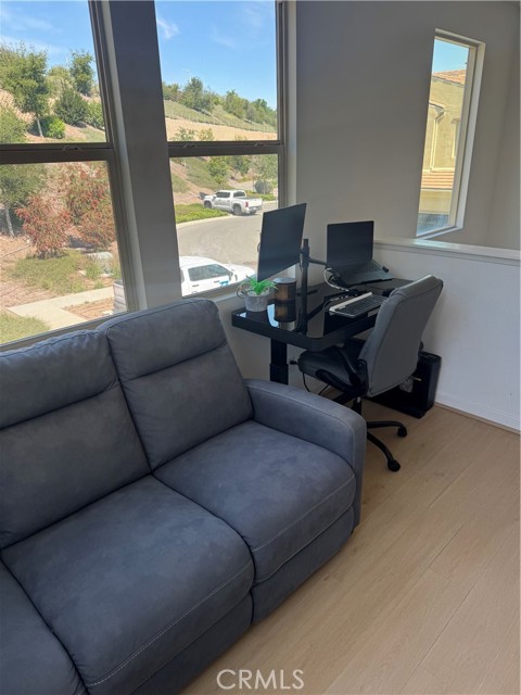 Detail Gallery Image 8 of 27 For 4260 Powell Way #118,  Corona,  CA 92883 - 3 Beds | 2/1 Baths