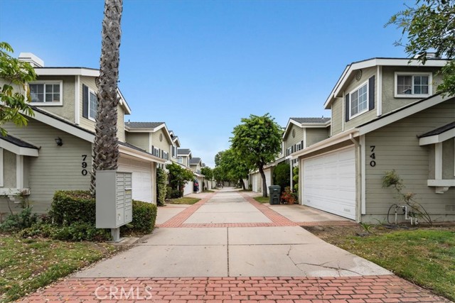 790 Meyer Lane, Redondo Beach, California 90278, 2 Bedrooms Bedrooms, ,1 BathroomBathrooms,Residential,Sold,Meyer,SB23094486