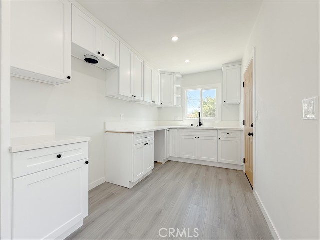 315 West Cedar Street photo 8