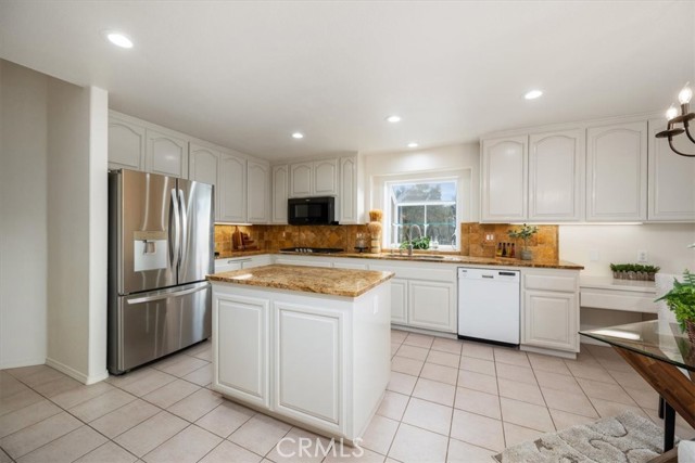 Detail Gallery Image 13 of 50 For 530 Kathryn Ct, Nipomo,  CA 93444 - 3 Beds | 2/1 Baths