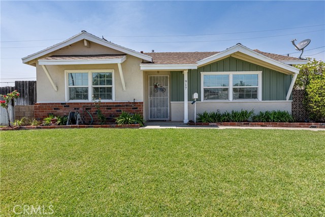 917 N Sanchez Street, Montebello CA: https://media.crmls.org/medias/2019062a-4add-4c2d-95a2-05fe406243d9.jpg