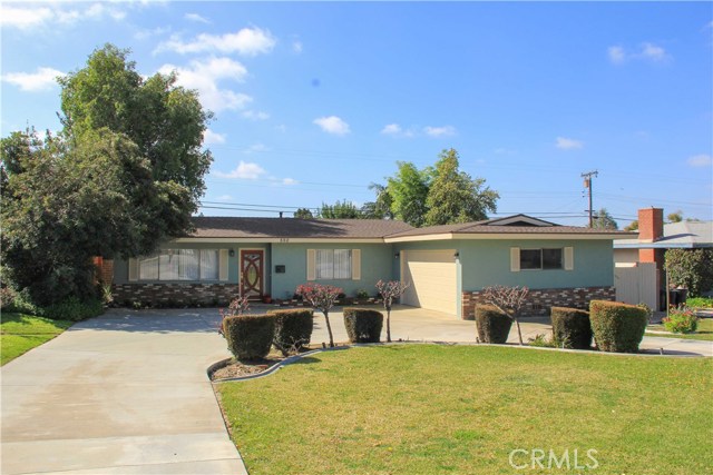 550 E Foothill Blvd, Glendora, CA 91741