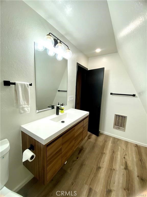 2125 4th Lane, Big Bear City CA: https://media.crmls.org/medias/20195e1e-7957-4f51-bea5-ef12f62c1306.jpg