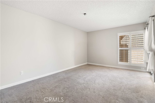 5301 Raintree, 301 photo 8