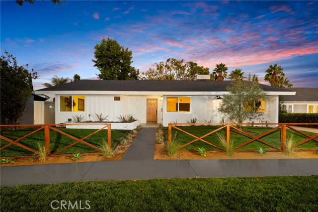 1224 Pembroke Lane Newport Beach, California 1224 Pembroke Lane