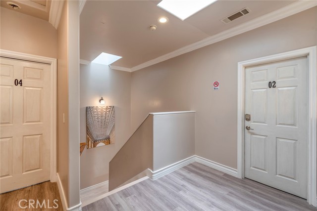 Image 16 of 30 For 12102 La Cienega Boulevard