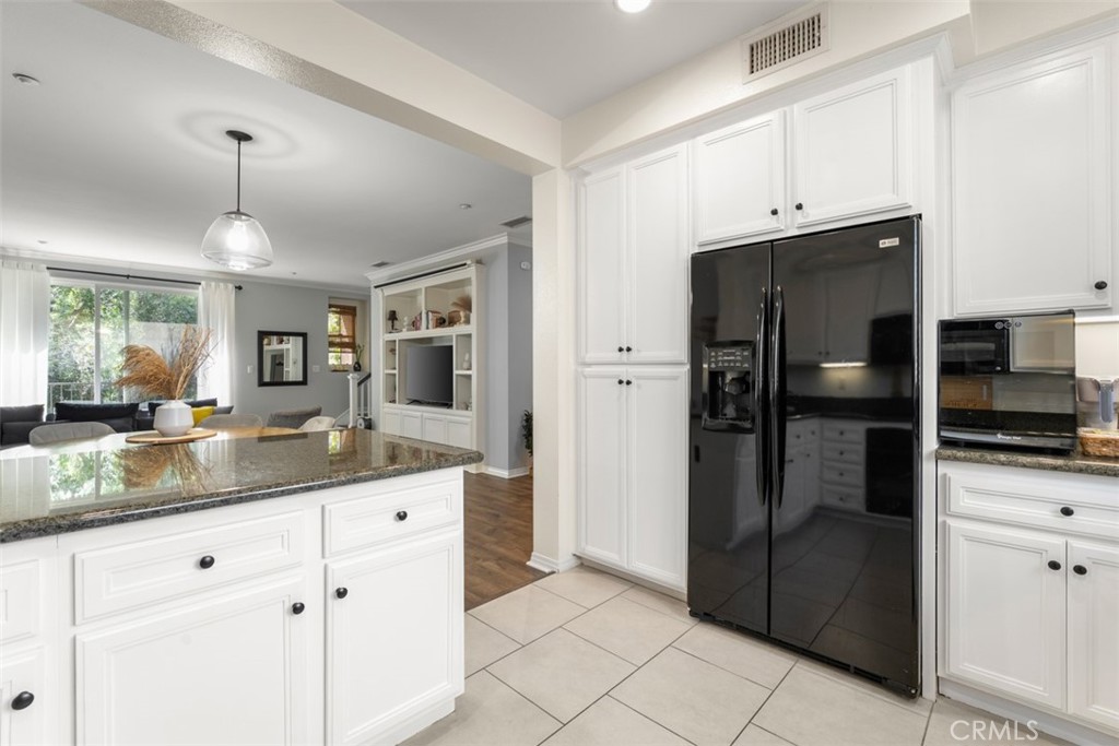 MLS #OC25135462 image #13