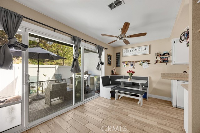 Detail Gallery Image 9 of 19 For 19836 White Spring Lane, Yorba Linda,  CA 92886 - 3 Beds | 2 Baths