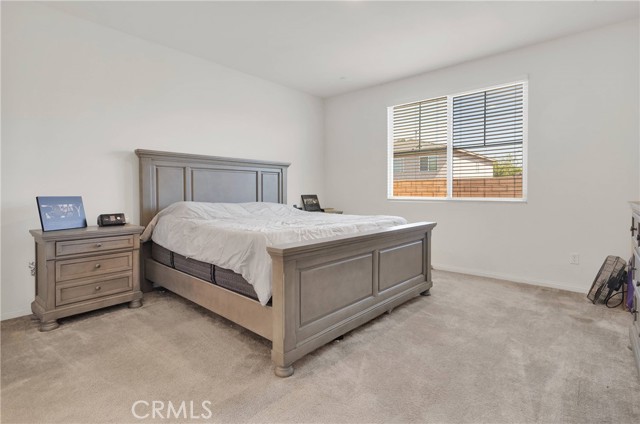 12628 Ojo Caliente Street, Victorville CA: https://media.crmls.org/medias/201b40f7-6201-4852-802f-6f7dda4d567f.jpg