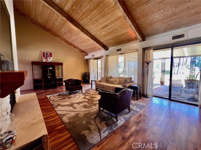 Detail Gallery Image 4 of 24 For 640 Hospitality Dr, Rancho Mirage,  CA 92270 - 2 Beds | 2 Baths