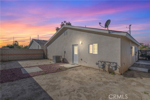 304 S 10th Street, Colton, CA, 92324 304 S 10th Street, Colton, CA, 92324