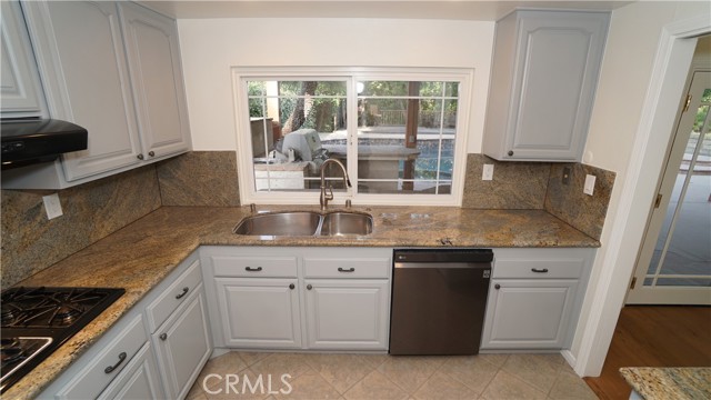 Image 14 of 45 For 24530 Breckenridge Place
