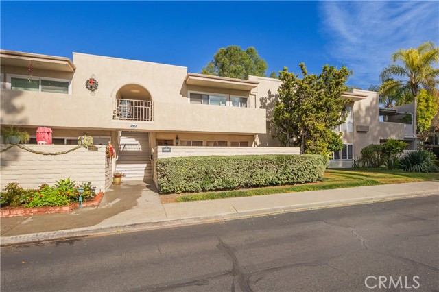 Detail Gallery Image 5 of 22 For 2103 Ronda Granada #B,  Laguna Woods,  CA 92653 - 1 Beds | 1 Baths