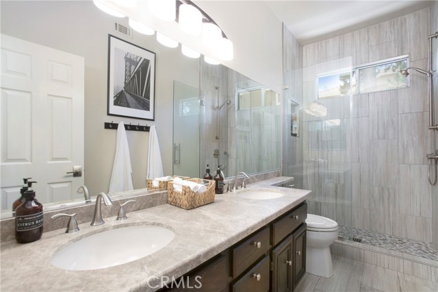 32052 WEEPING WILLOW Street, Rancho Santa Margarita CA: https://media.crmls.org/medias/201ee1ea-8a29-4db7-8ed6-fa4063ebfc79.jpg