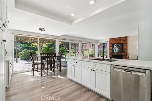 Detail Gallery Image 12 of 28 For 840 Kirkwood, La Habra,  CA 90631 - 5 Beds | 4 Baths