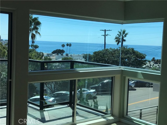 174 Cliff Dr #C, Laguna Beach, CA 92651