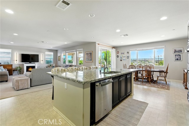 Detail Gallery Image 22 of 44 For 35160 Smith Ave, Beaumont,  CA 92223 - 4 Beds | 3 Baths