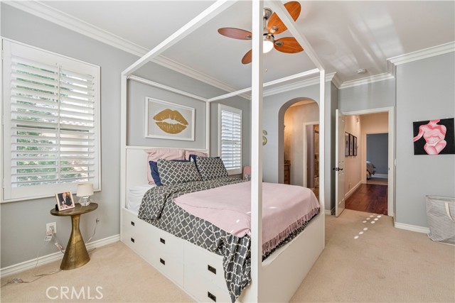 Detail Gallery Image 32 of 50 For 26101 Knoll Ct, Valencia,  CA 91381 - 5 Beds | 3/1 Baths