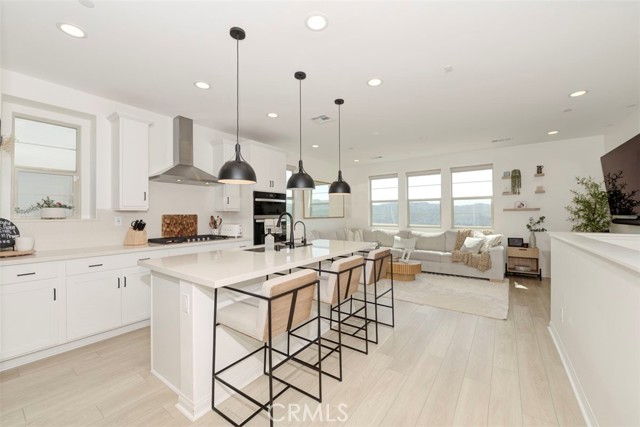 Detail Gallery Image 3 of 39 For 861 Cornelia Way, Rancho Mission Viejo,  CA 92694 - 2 Beds | 2 Baths