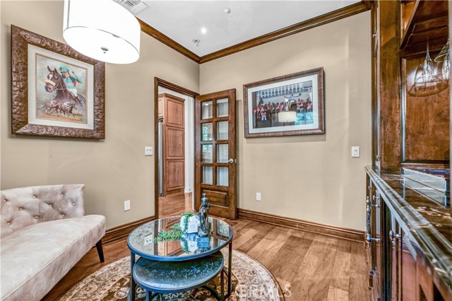 638 Sierra Madre Blvd, Sierra Madre CA: https://media.crmls.org/medias/20218bba-06cb-48c4-9e13-10849861b518.jpg