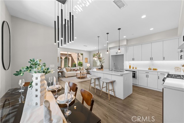 Detail Gallery Image 11 of 37 For 235 Elkhorn, Irvine,  CA 92618 - 4 Beds | 3 Baths