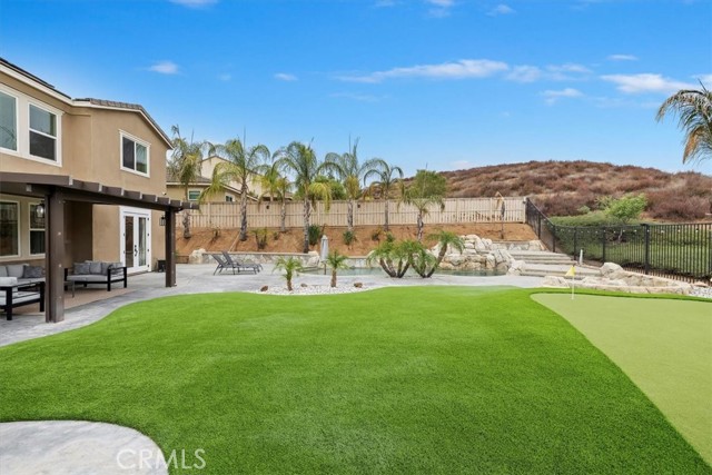 Detail Gallery Image 11 of 62 For 35555 Desert Rose Way, Lake Elsinore,  CA 92532 - 4 Beds | 3/1 Baths