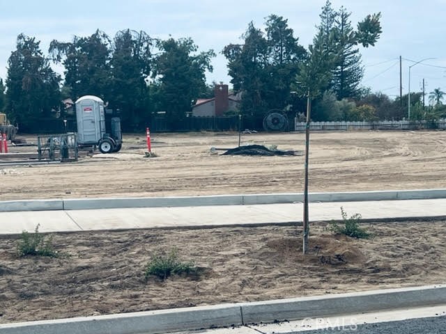 1641 N Alta, Dinuba, CA, 93618 1641 N Alta, Dinuba, CA, 93618