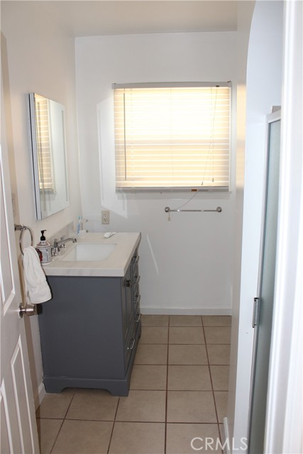 Detail Gallery Image 15 of 47 For 9812 S Denker, Los Angeles,  CA 90047 - 2 Beds | 1 Baths