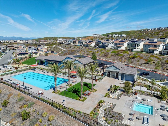 Detail Gallery Image 49 of 54 For 18171 Hedgerow Way, Saugus,  CA 91350 - 4 Beds | 2/1 Baths