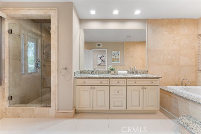 5005 Delita Place, Woodland Hills CA: https://media.crmls.org/medias/2023e0f4-3810-46cb-8711-281304319126.jpg
