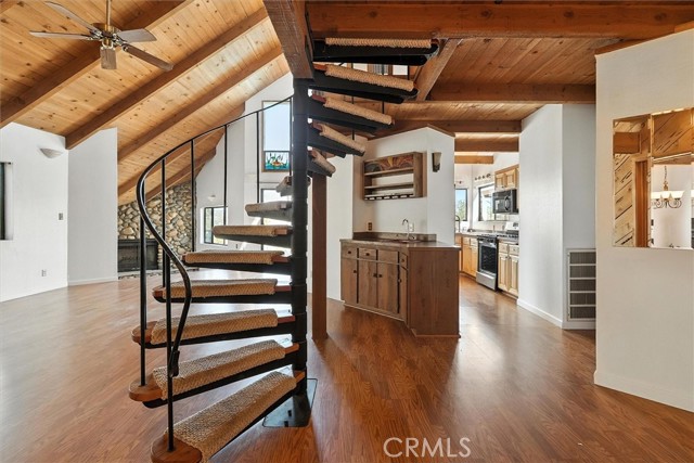 42480 Ranger Circle Way, Coarsegold CA: https://media.crmls.org/medias/202457a1-ff9e-4adc-9cf8-b07adf78f310.jpg