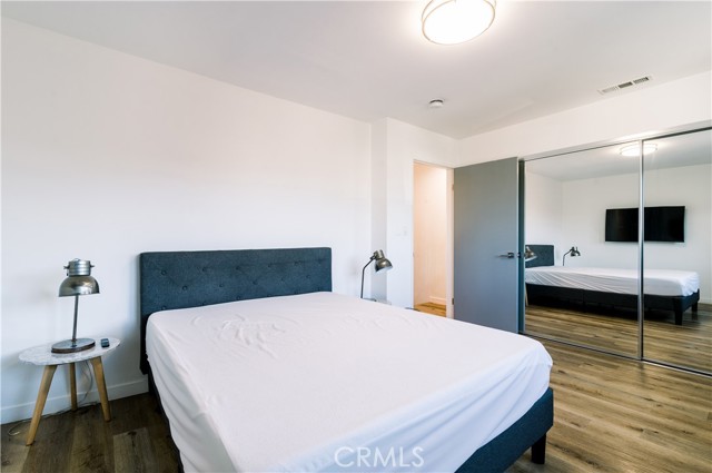 Detail Gallery Image 15 of 25 For 110 S Eucalyptus Ave #5,  Inglewood,  CA 90301 - 2 Beds | 1/1 Baths