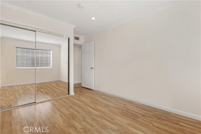 Detail Gallery Image 22 of 38 For 8958 Burnet Ave #E6,  North Hills,  CA 91343 - 3 Beds | 2/1 Baths