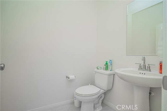 Detail Gallery Image 10 of 17 For 6966 Cottonwood Ln, Buena Park,  CA 90621 - 3 Beds | 2/1 Baths