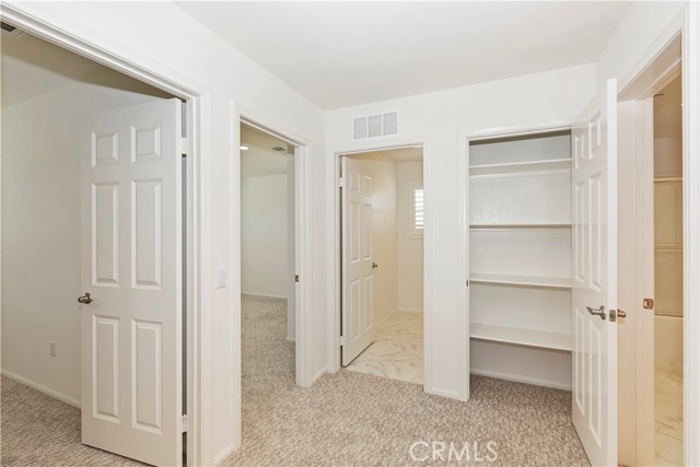 Detail Gallery Image 8 of 28 For 16546 Biola Pl, Victorville,  CA 92395 - 4 Beds | 3 Baths
