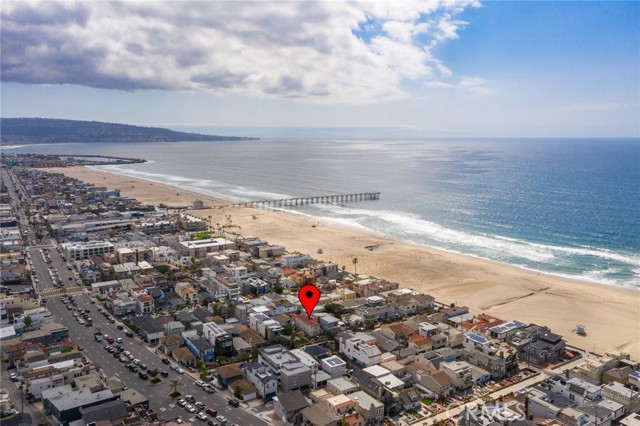 52 18th Street, Hermosa Beach, California 90254, 4 Bedrooms Bedrooms, ,2 BathroomsBathrooms,Residential,Sold,18th Street,SB23030089