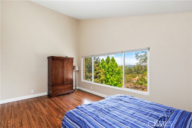 3751 Prestwick Drive, Los Angeles CA: https://media.crmls.org/medias/2026c30e-0cc3-4d23-8355-92dc328f4176.jpg