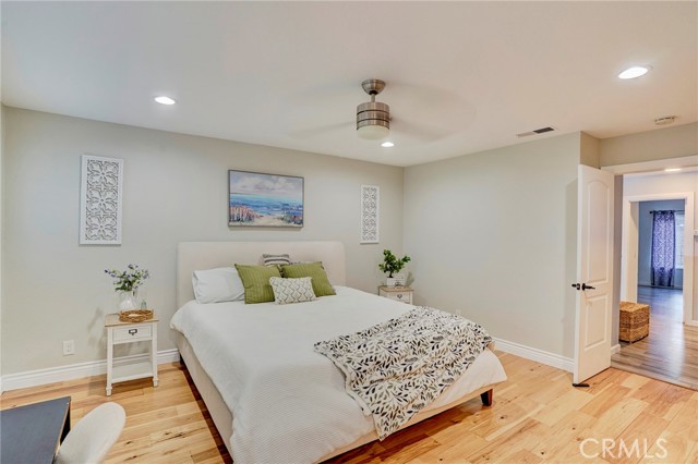 17 Westbrook Lane, Pomona CA: https://media.crmls.org/medias/20273944-a01d-4af1-b871-7e31f1795a4c.jpg
