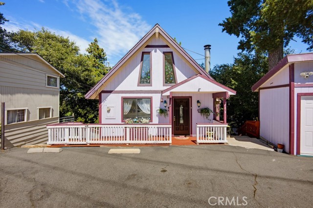789 Arosa Drive, Crestline, CA 92325