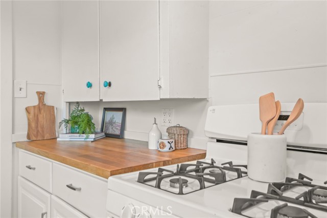 Detail Gallery Image 9 of 27 For 3908 Edison Walk, Los Angeles,  CA 90032 - 2 Beds | 2 Baths