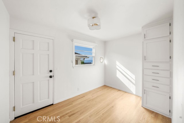 Detail Gallery Image 8 of 36 For 170 Mcaulay, Laguna Beach,  CA 92651 - 3 Beds | 1/1 Baths