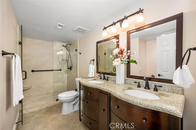 Detail Gallery Image 26 of 49 For 16282 Mandalay Cir, Huntington Beach,  CA 92649 - 5 Beds | 3 Baths