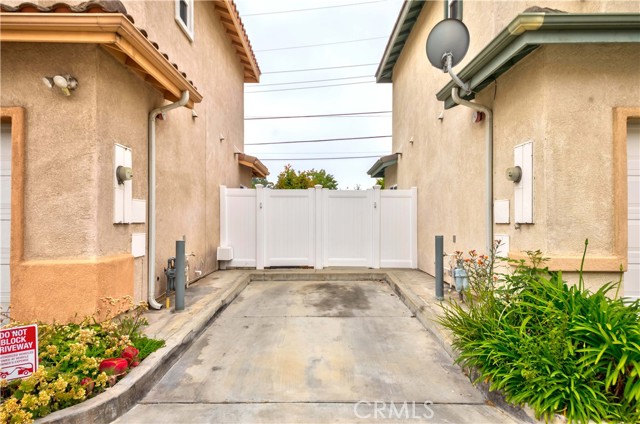 Detail Gallery Image 6 of 28 For 8692 Watson St, Cypress,  CA 90630 - 3 Beds | 2/1 Baths