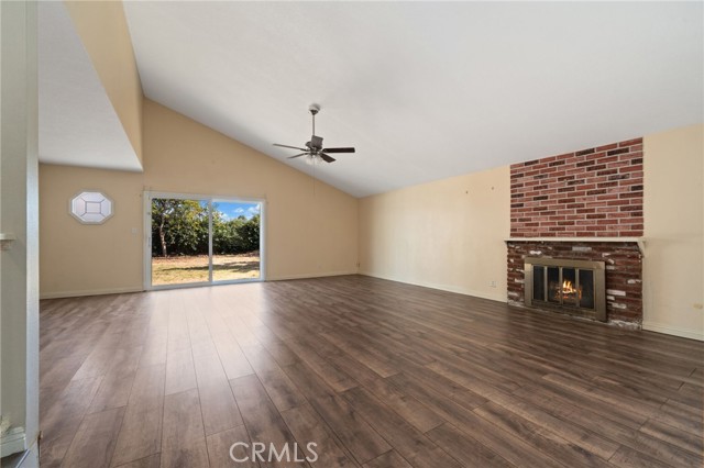19635 Pilario Street, Rowland Heights CA: https://media.crmls.org/medias/202add5b-615c-49cc-afd8-13706159cc6e.jpg