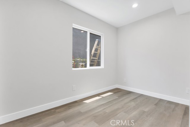 1234 W 89th Street, Los Angeles CA: https://media.crmls.org/medias/202b510f-fca9-4c5a-a48b-c630b9eb4571.jpg